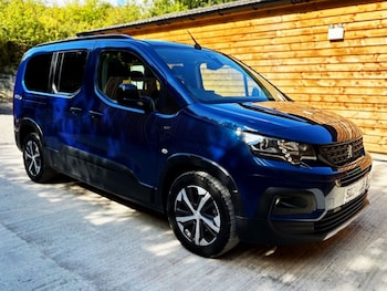 Used Peugeot Rifter 2024 for sale - 75703858: Photo