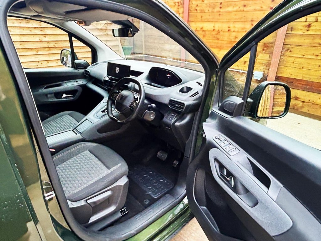 Used Peugeot Rifter 2024 for sale - 75974416: Photo 14