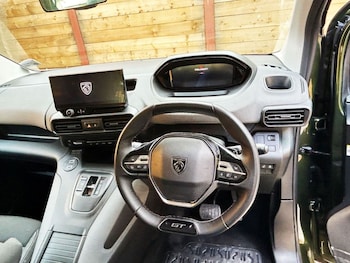 Used Peugeot Rifter 2024 for sale - 75974416: Photo