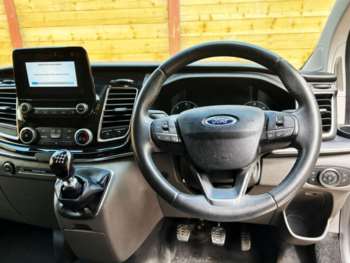Used Ford Tourneo Custom 2018 for sale - 75062579: Photo