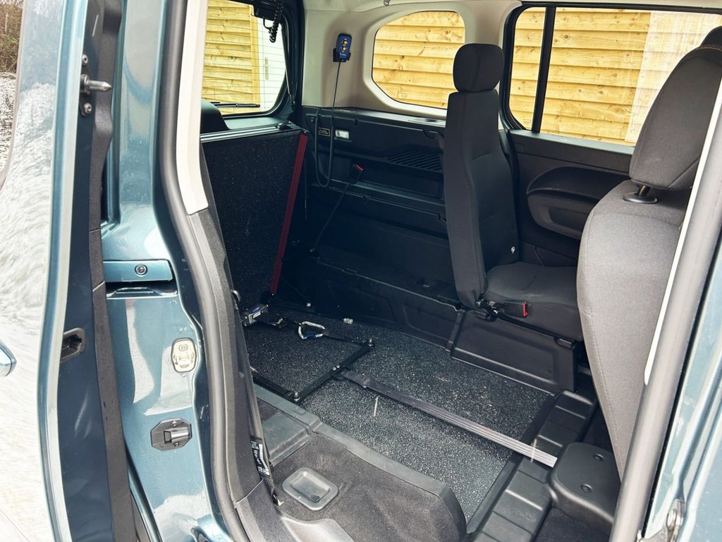 Used Peugeot Rifter 2024 for sale - 77327638: Photo 17