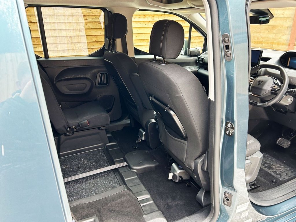 Used Peugeot Rifter 2024 for sale - 77327638: Photo 18