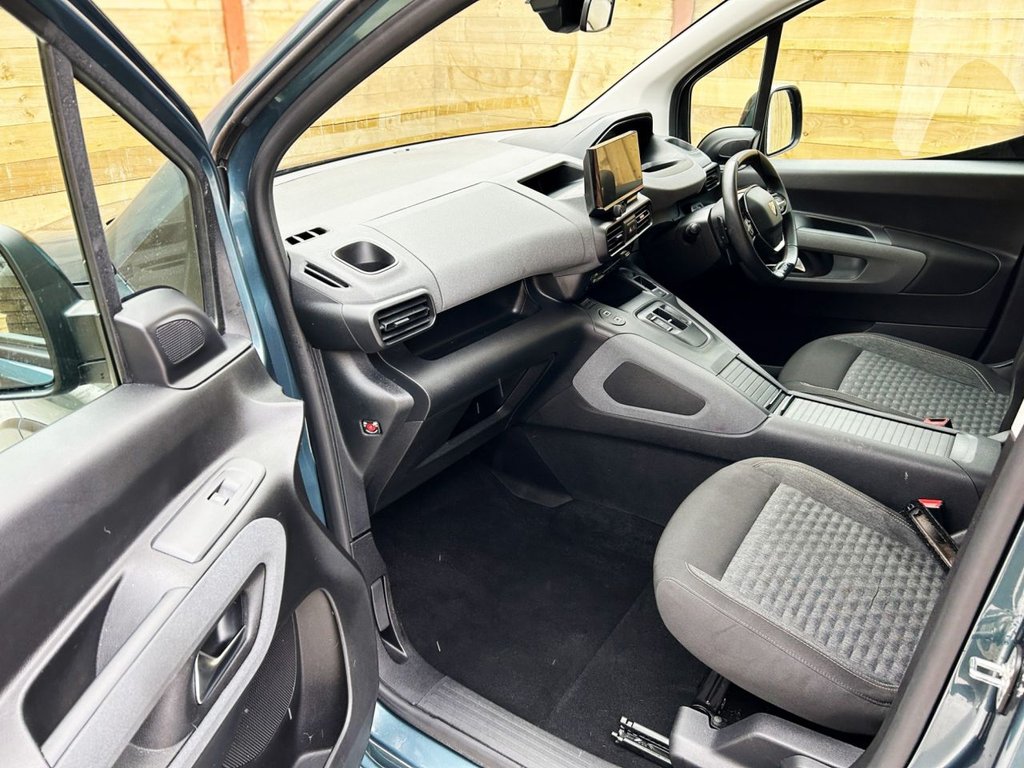 Used Peugeot Rifter 2024 for sale - 77327638: Photo 19