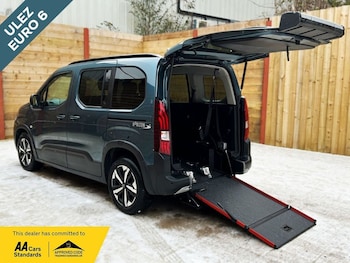 Used Peugeot Rifter 2024 for sale - 77327638: Photo