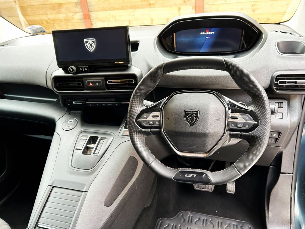 Used Peugeot Rifter 2024 for sale - 77327638: Photo 2