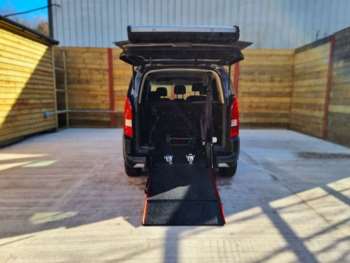 Used Peugeot Rifter 2019 for sale - 74091964: Photo