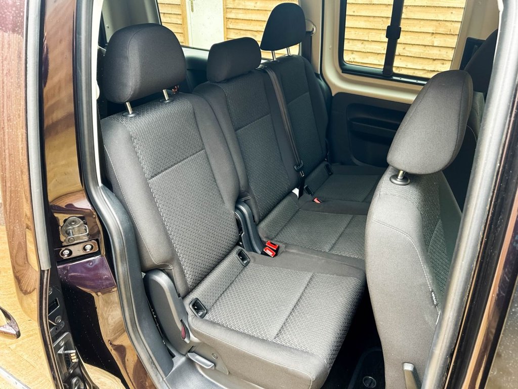 Used Volkswagen Caddy Maxi Life 2021 for sale - 77621627: Photo 17