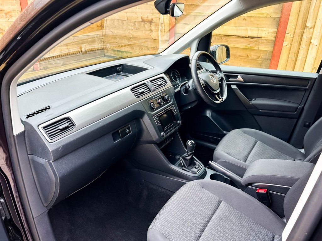 Used Volkswagen Caddy Maxi Life 2021 for sale - 77621627: Photo 19