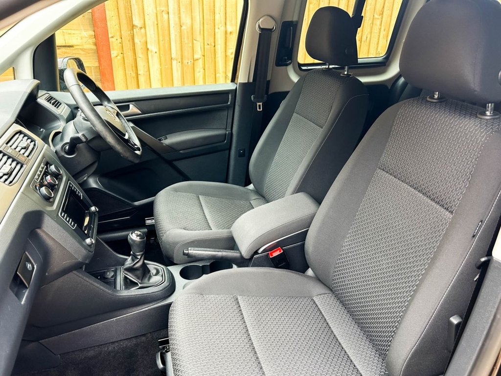 Used Volkswagen Caddy Maxi Life 2021 for sale - 77621627: Photo 20