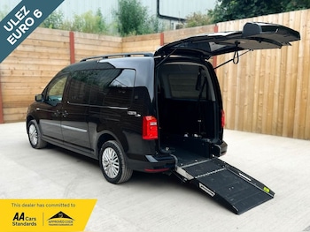 Used Volkswagen Caddy Maxi Life 2018 for sale - 79494318: Photo