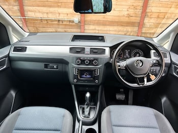 Used Volkswagen Caddy Maxi Life 2018 for sale - 79494318: Photo