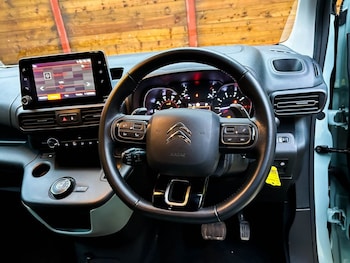 Used Citroen Berlingo 2020 for sale - 77188724: Photo