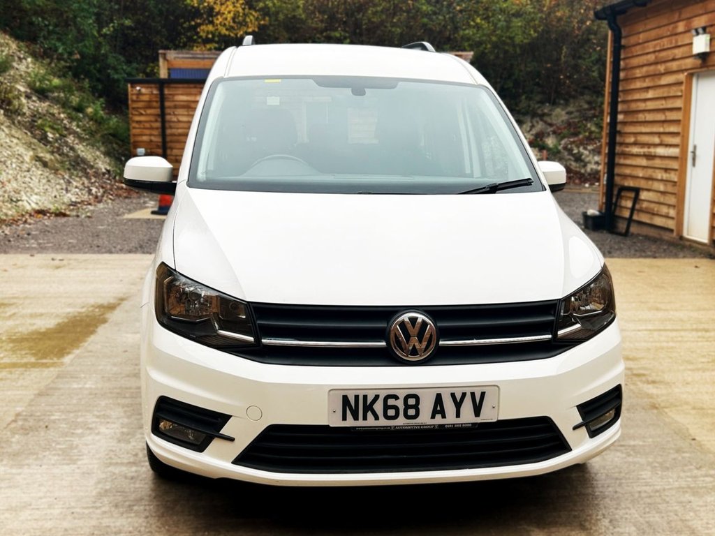 Used Volkswagen Caddy Maxi Life 2019 for sale - 76256384: Photo 10