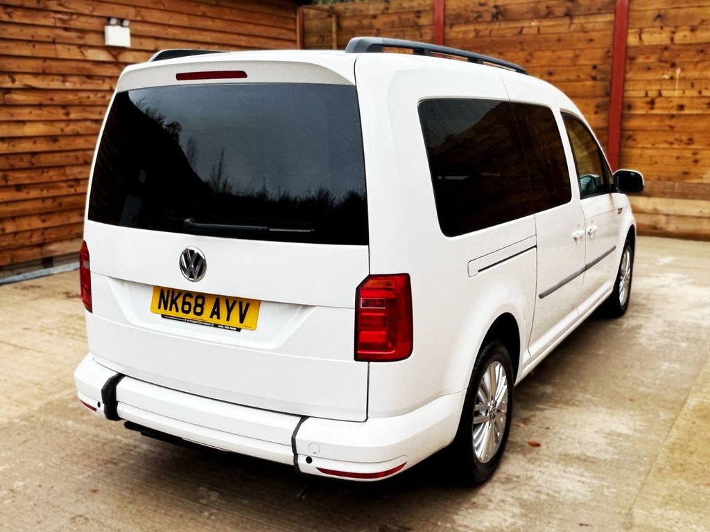 Used Volkswagen Caddy Maxi Life 2019 for sale - 76256384: Photo 8