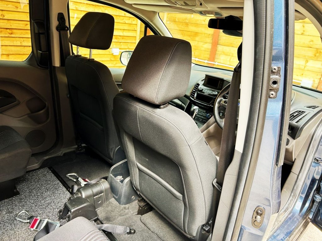 Used Ford Grand Tourneo Connect 2020 for sale - 76367548: Photo 14