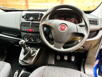 Used Fiat Doblo 2017 for sale - 77920478: Photo