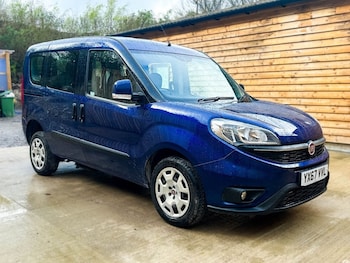Used Fiat Doblo 2017 for sale - 77920478: Photo