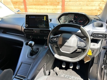 Used Peugeot Rifter 2021 for sale - 78919621: Photo
