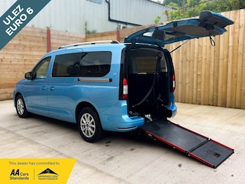 Used Ford Grand Tourneo Connect 2023 for sale - 79358058: Photo