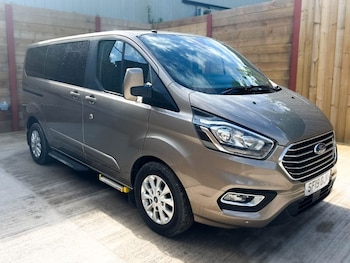 Used Ford Tourneo Custom 2019 for sale - 78272281: Photo