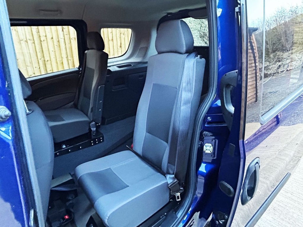 Used Fiat Doblo 2019 for sale - 76797928: Photo 22