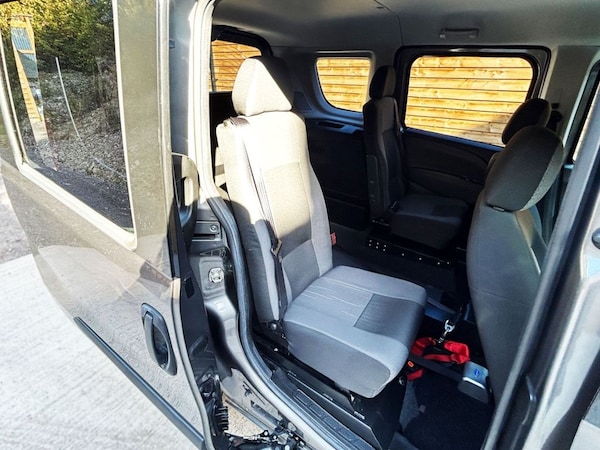 Used Fiat Doblo 2019 for sale - 76080731: Photo 19