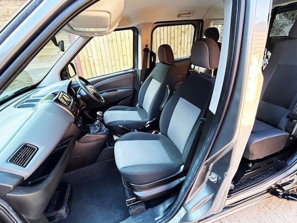 Used Fiat Doblo 2019 for sale - 76080731: Photo 22