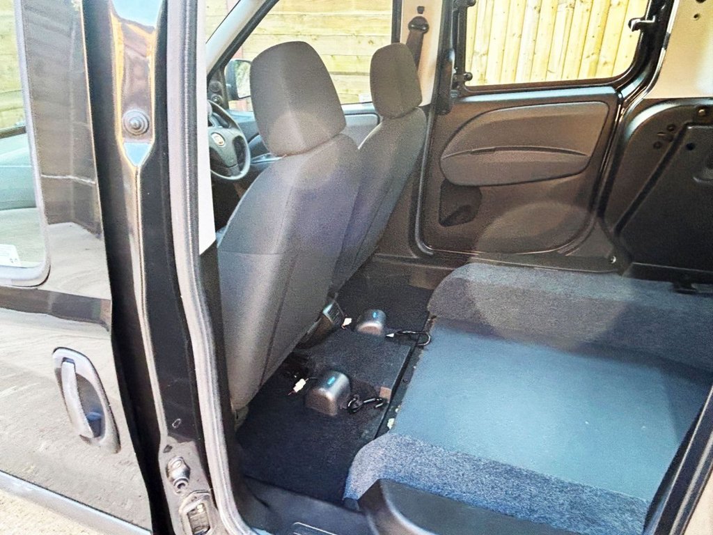 Used Fiat Doblo 2018 for sale - 76395948: Photo 21