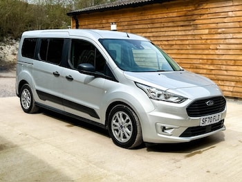 Used Ford Grand Tourneo Connect 2020 for sale - 77879799: Photo