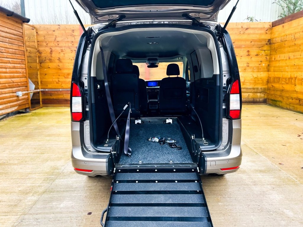 Used Ford Grand Tourneo Connect 2025 for sale - 77879658: Photo 14