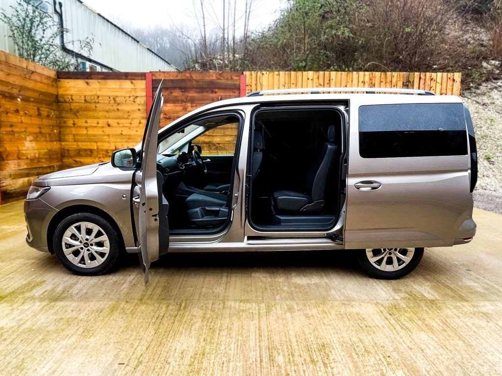 Used Ford Grand Tourneo Connect 2025 for sale - 77879658: Photo 16