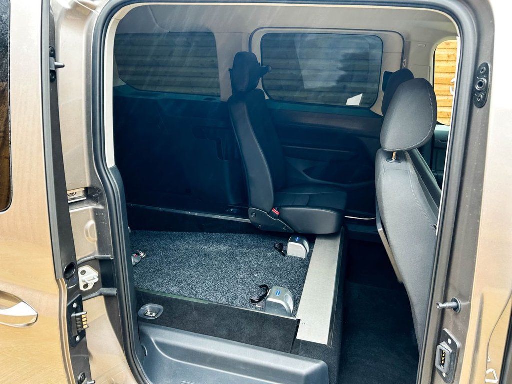 Used Ford Grand Tourneo Connect 2025 for sale - 77879658: Photo 19