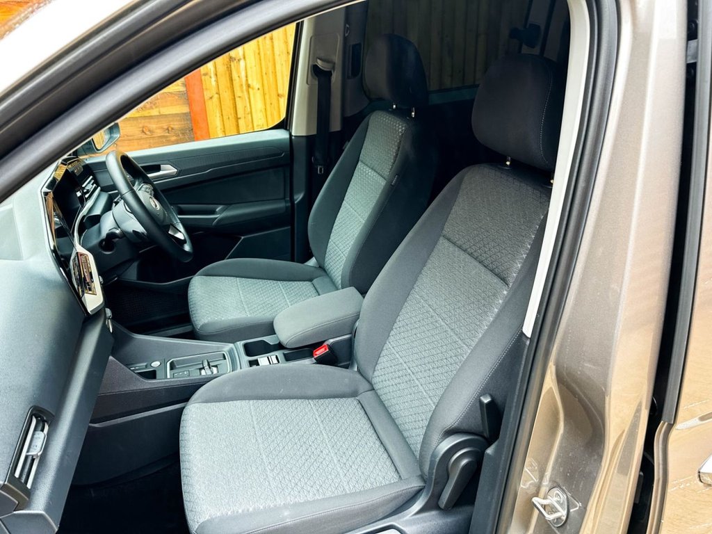 Used Ford Grand Tourneo Connect 2025 for sale - 77879658: Photo 22