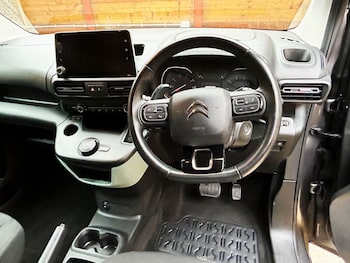 Used Citroen Berlingo 2020 for sale - 76642477: Photo