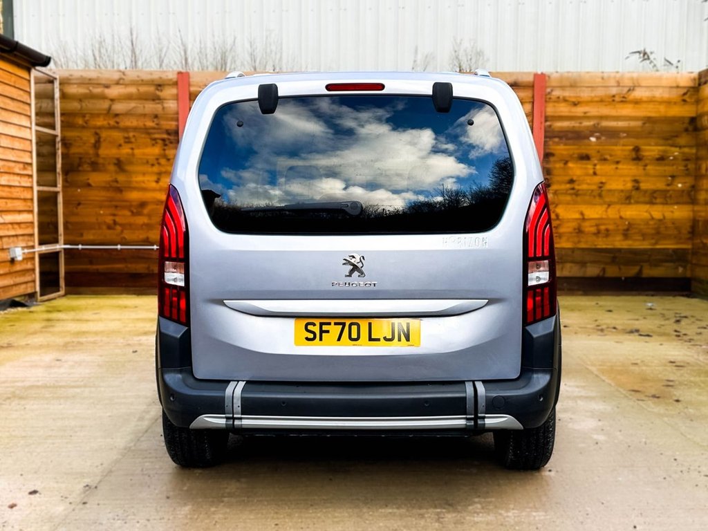 Used Peugeot Rifter 2020 for sale - 77188657: Photo 11