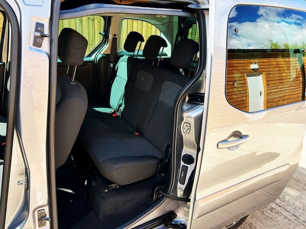 Used Peugeot Partner Tepee 2018 for sale - 75703864: Photo 12