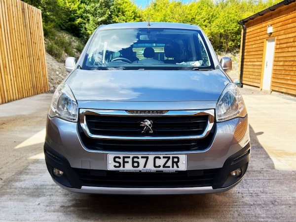 Used Peugeot Partner Tepee 2018 for sale - 75703864: Photo 13