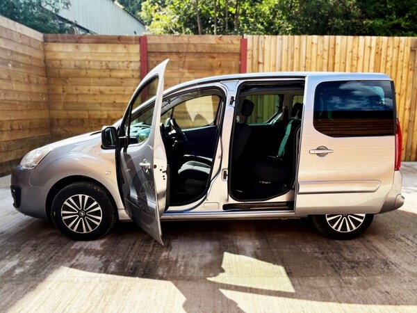 Used Peugeot Partner Tepee 2018 for sale - 75703864: Photo 15