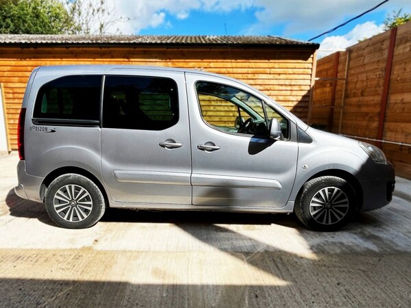 Used Peugeot Partner Tepee 2018 for sale - 75703864: Photo 6