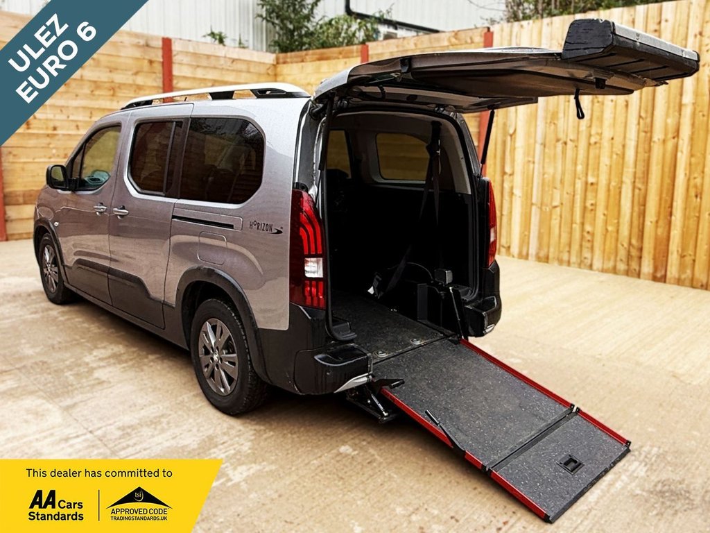 Used Peugeot Rifter 2022 for sale - 76333911: Photo 1