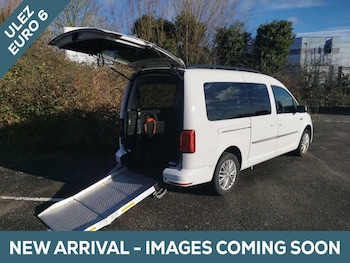 Used Volkswagen Caddy Maxi Life 2019 for sale - 78181486: Photo