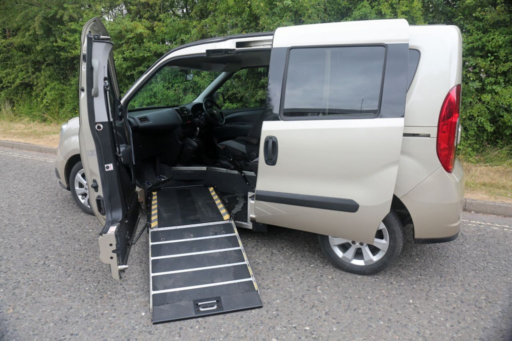 Used Fiat Doblo 2015 for sale - 77680842: Photo 10