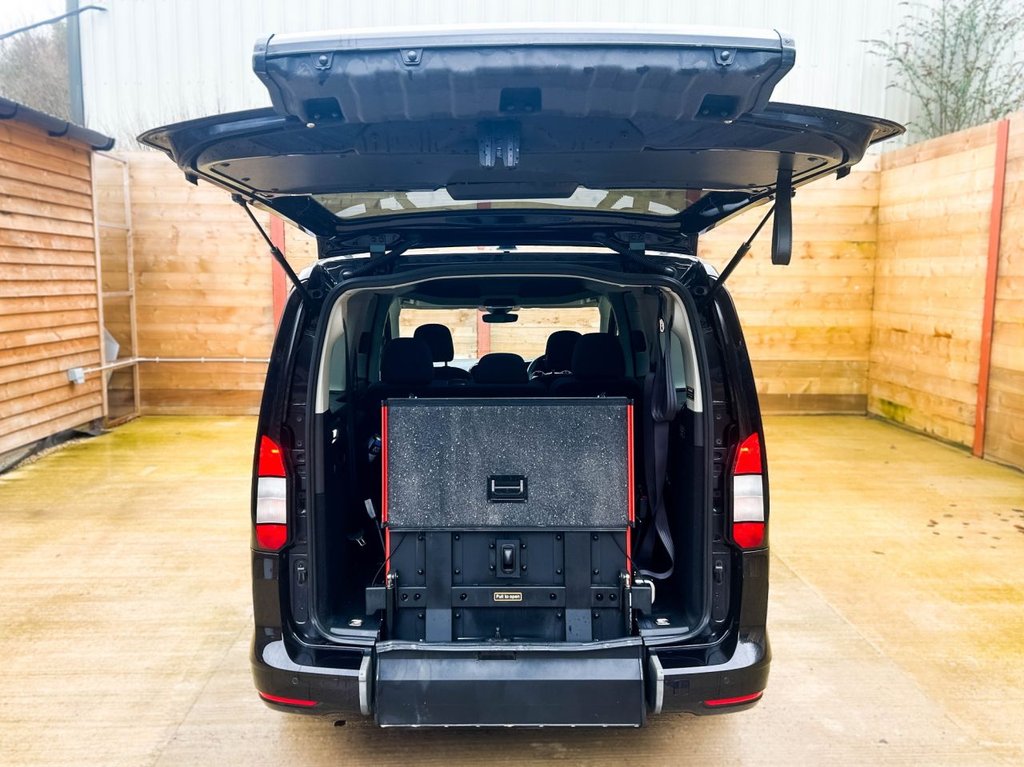 Used Ford Tourneo Connect 2023 for sale - 77748204: Photo 13