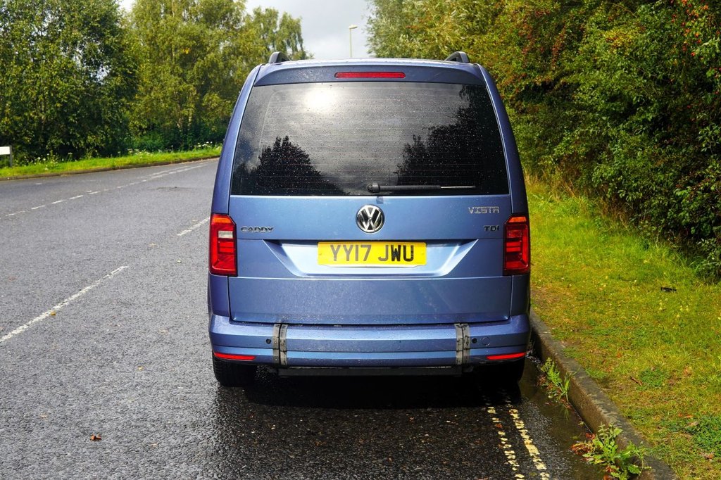 Used Volkswagen Caddy Maxi Life 2017 for sale - 77608749: Photo 11