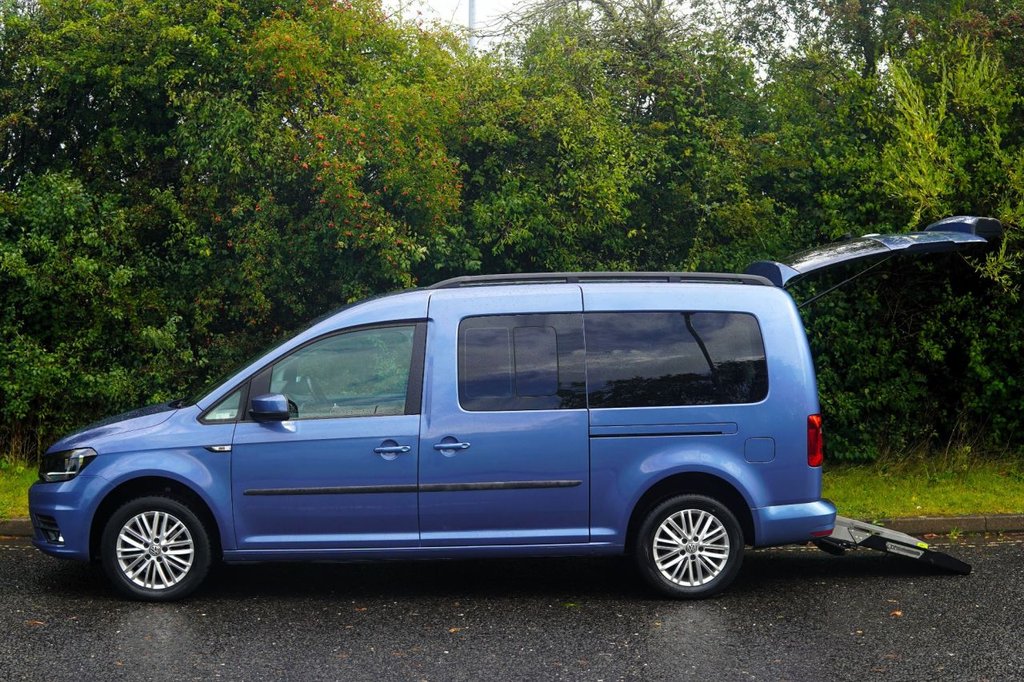 Used Volkswagen Caddy Maxi Life 2017 for sale - 77608749: Photo 13