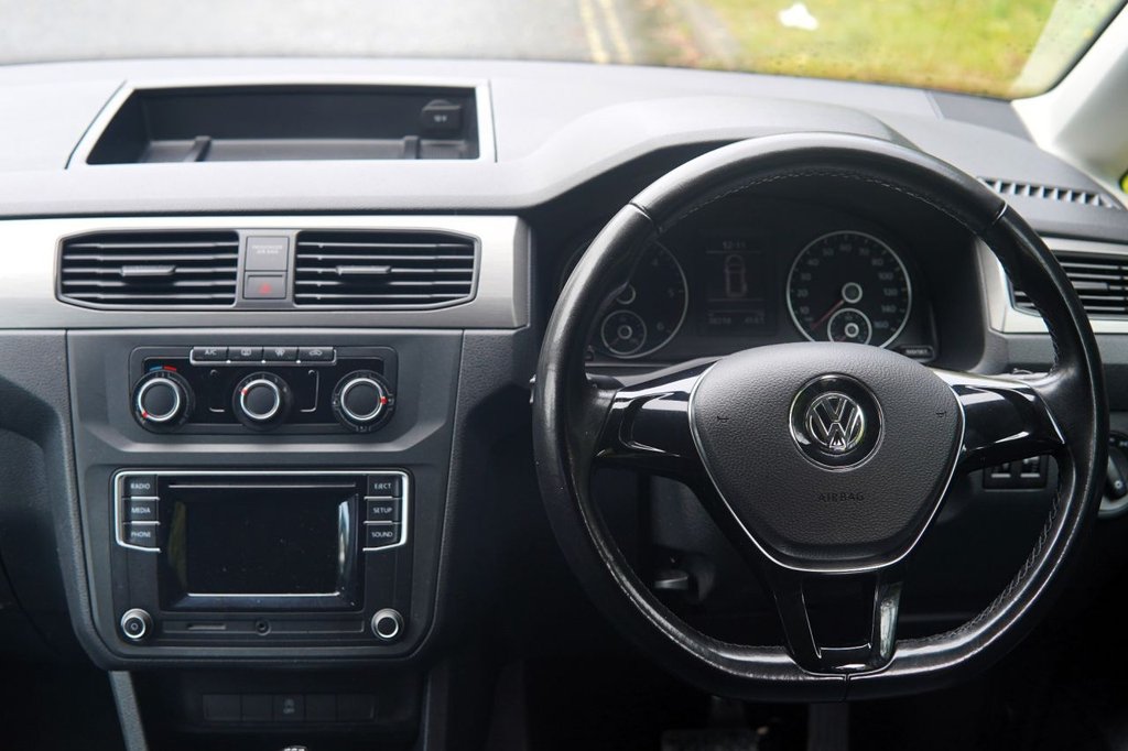 Used Volkswagen Caddy Maxi Life 2017 for sale - 77608749: Photo 22