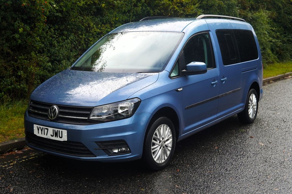 Used Volkswagen Caddy Maxi Life 2017 for sale - 77608749: Photo 4