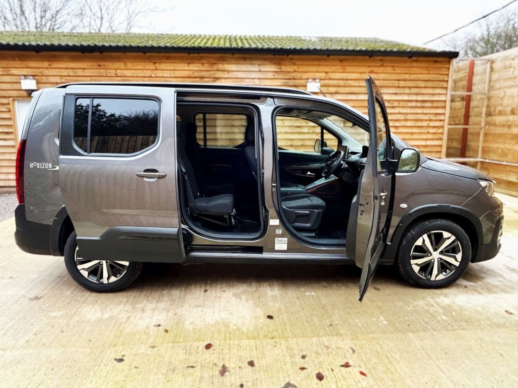 Used Peugeot Rifter 2024 for sale - 76724907: Photo 14