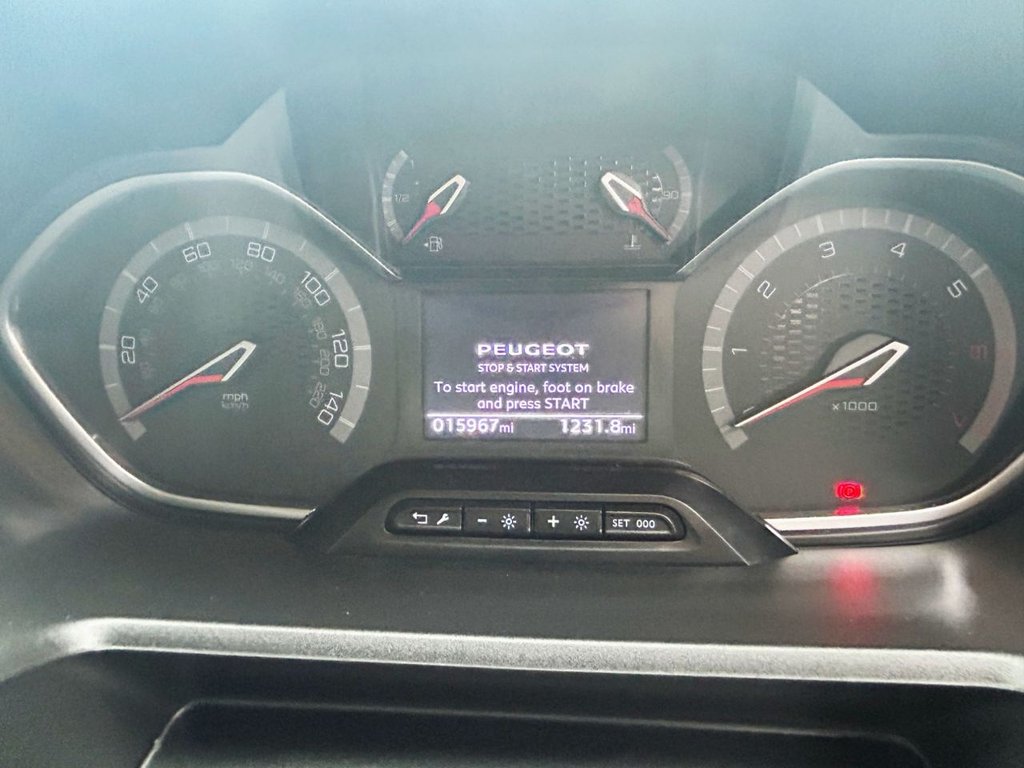 Used Peugeot Rifter 2024 for sale - 76724907: Photo 24