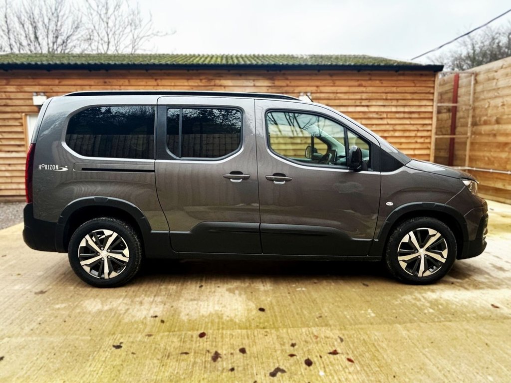 Used Peugeot Rifter 2024 for sale - 76724907: Photo 6